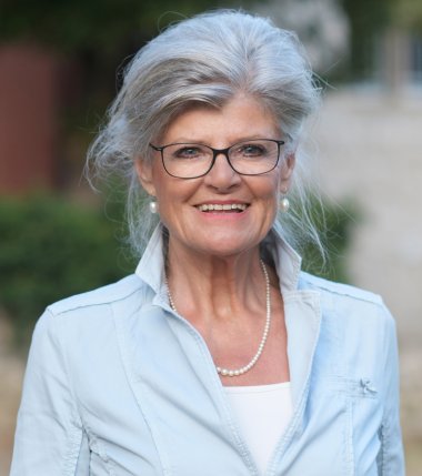 Porträt der Ortsvorsteherin Dr. Silvia Klengel